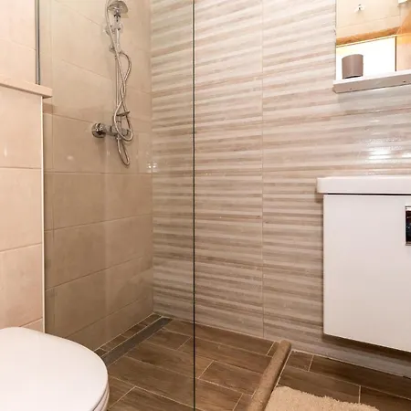 Amazing In With Wifi