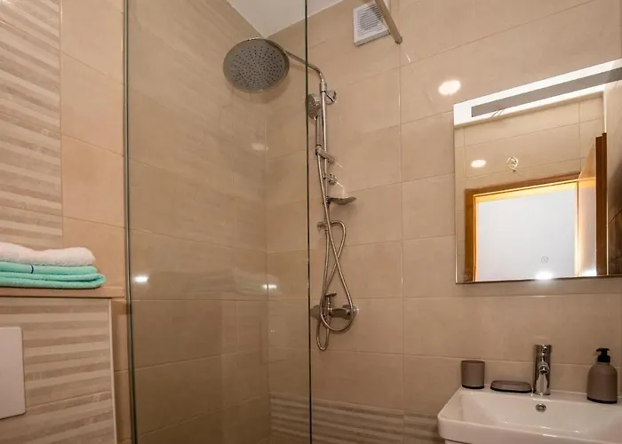 Amazing In With Wifi * Komarna